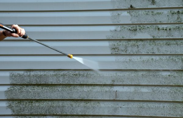 House Pressure Cleaning in Bloomington
