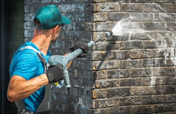Commercial Building Washing in Bloomington