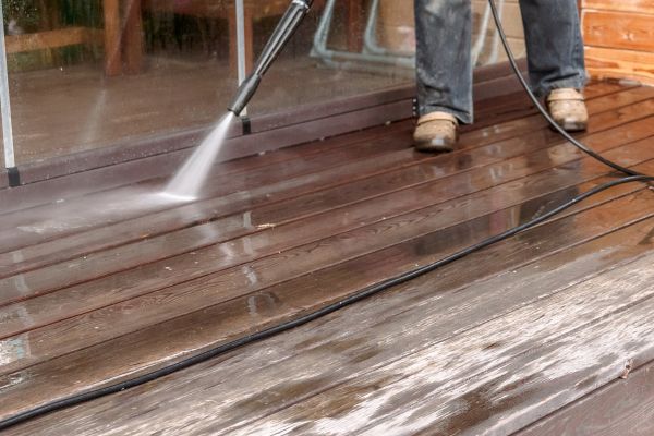 Pool Deck Power Washing in Bloomington