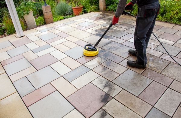 Patio Washing in Bloomington