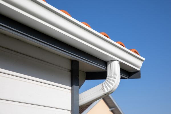 Roofline Cleaning in Bloomington