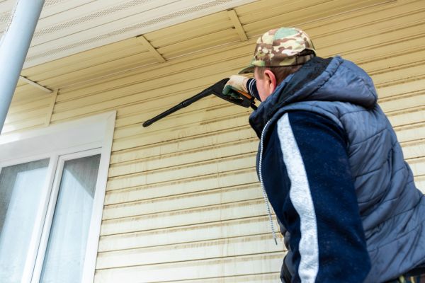 Vinyl Siding Pressure Cleaning in Bloomington