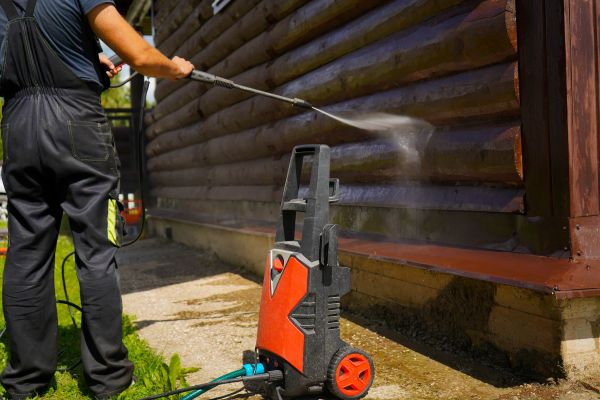 Cabin Pressure Washing in Bloomington